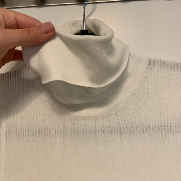 Zara Knit Sleeveless Top - Picture 3 of 5